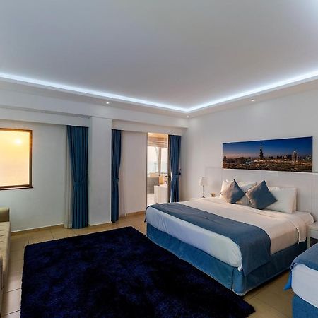 Apartamento Jbr Penthouse With Terrace Pool Dubái Exterior foto