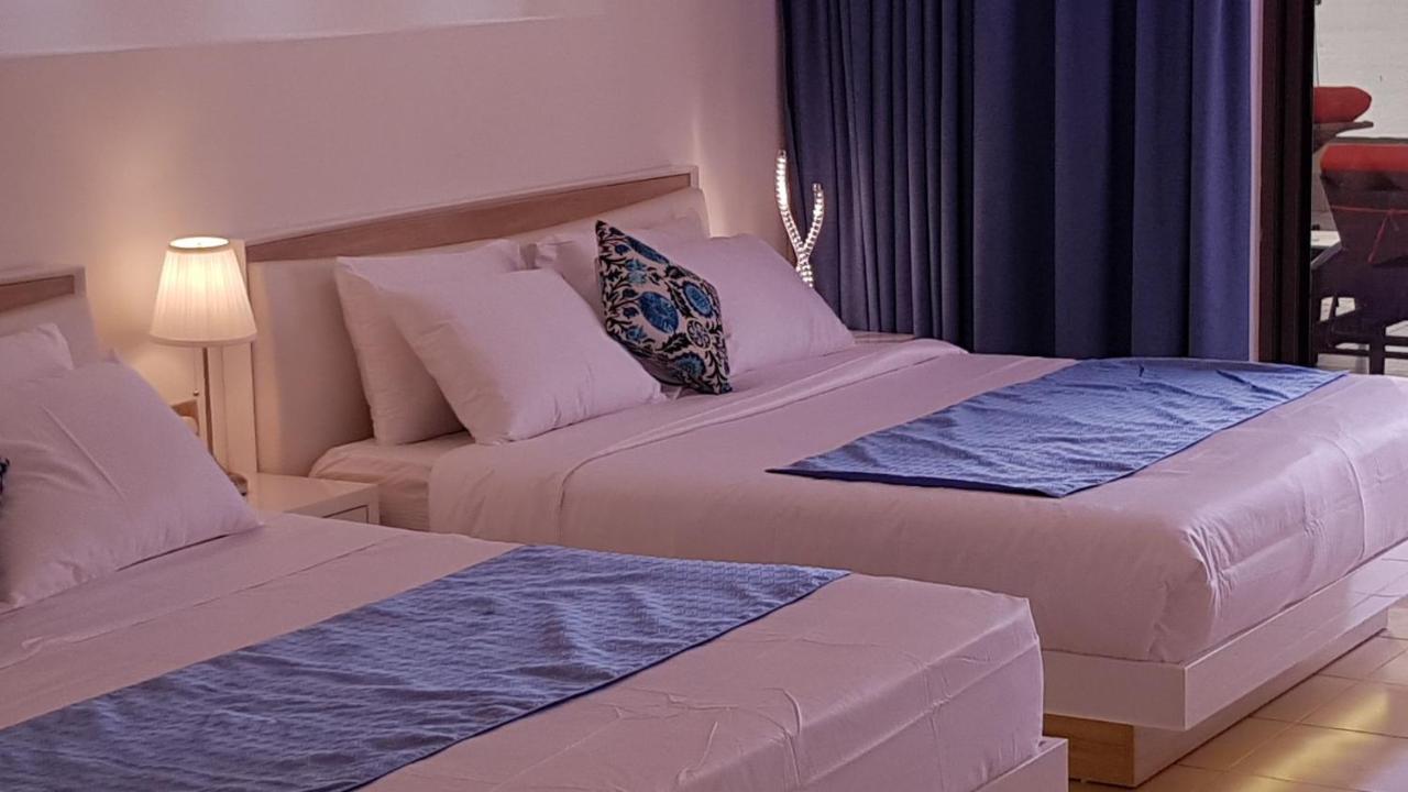 Apartamento Jbr Penthouse With Terrace Pool Dubái Exterior foto