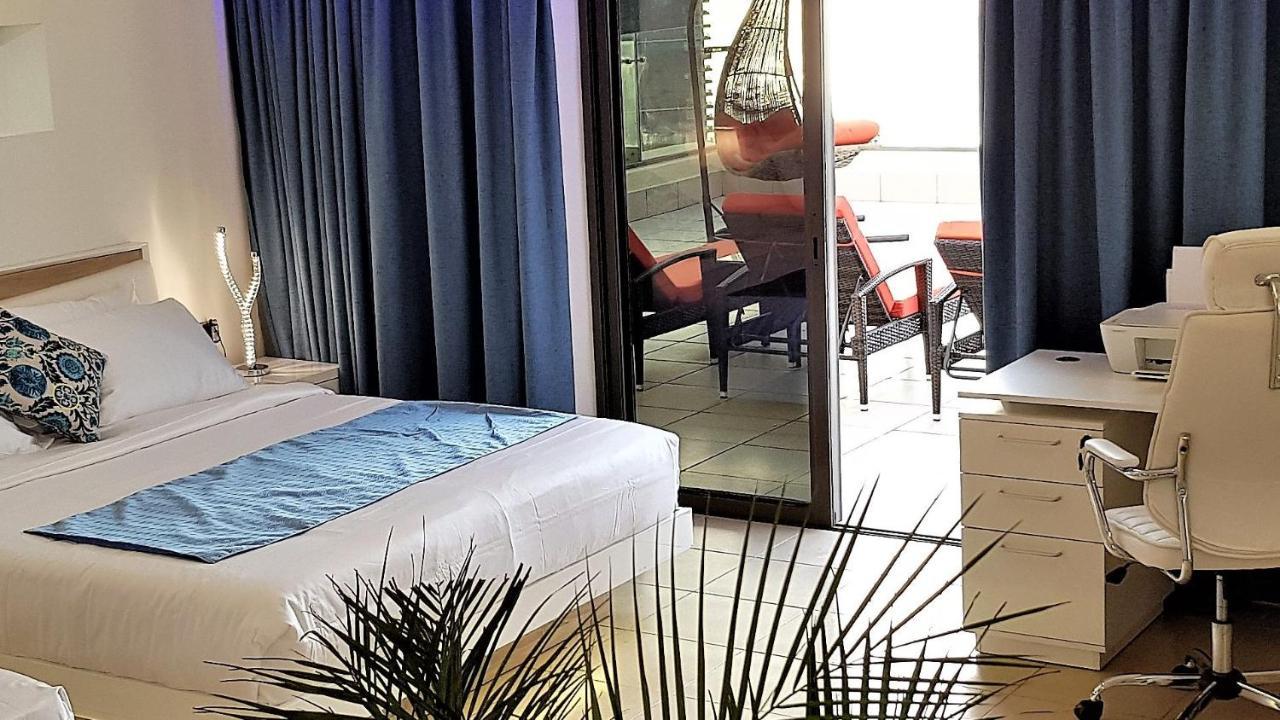 Apartamento Jbr Penthouse With Terrace Pool Dubái Exterior foto