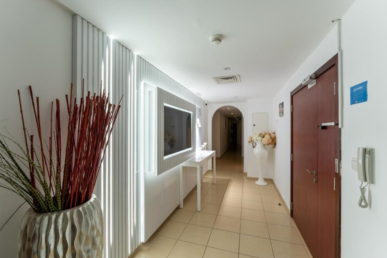 Apartamento Jbr Penthouse With Terrace Pool Dubái Exterior foto