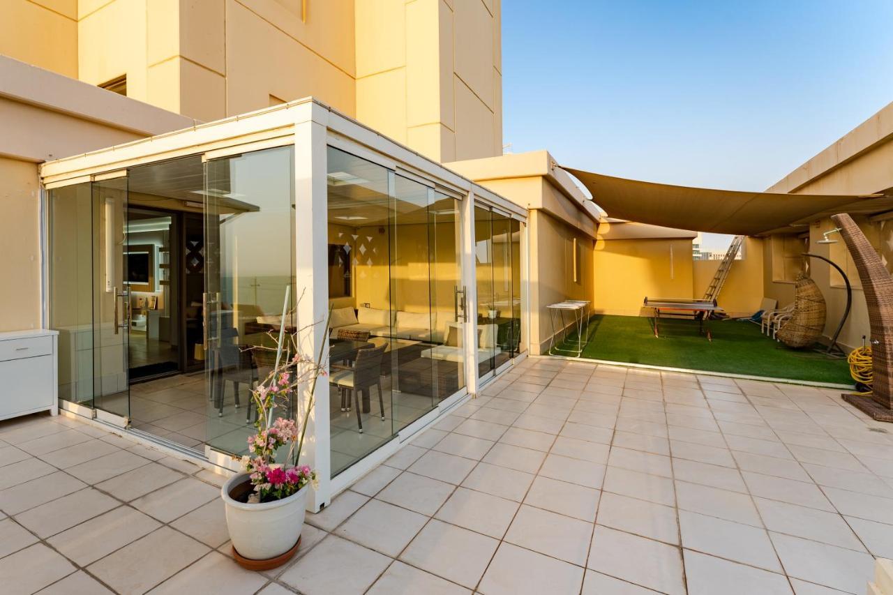Apartamento Jbr Penthouse With Terrace Pool Dubái Exterior foto