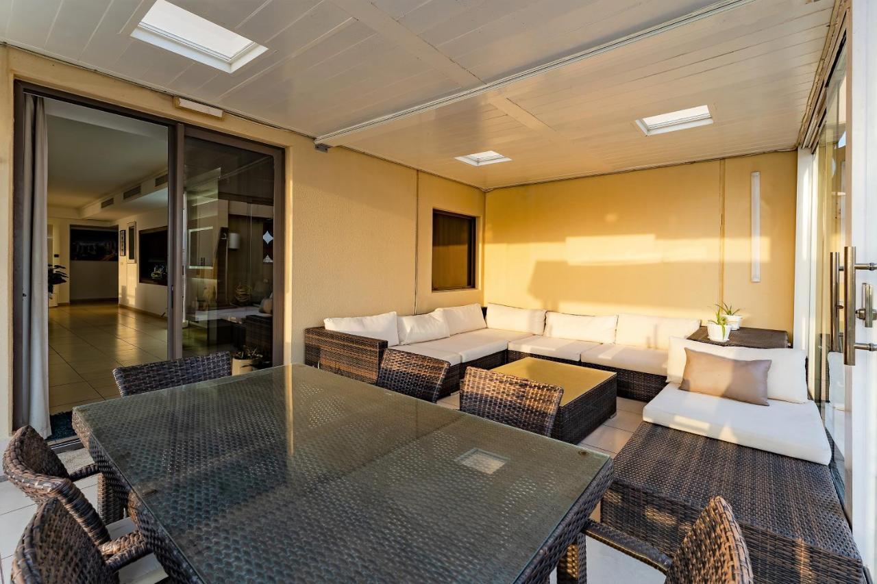 Apartamento Jbr Penthouse With Terrace Pool Dubái Exterior foto